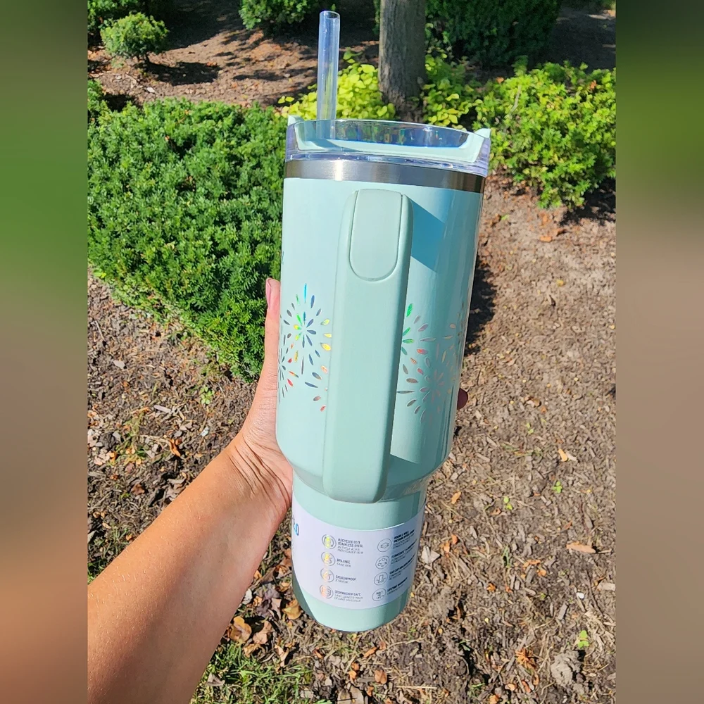 Stanley Quncher H2.0 Tumbler - Picture 2 of 5